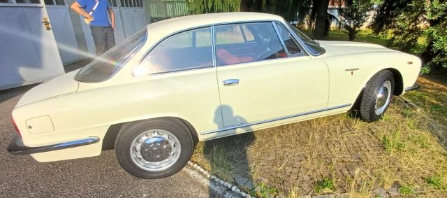 Alfa Romeo 2600 SPRINT - foto 3 di 4