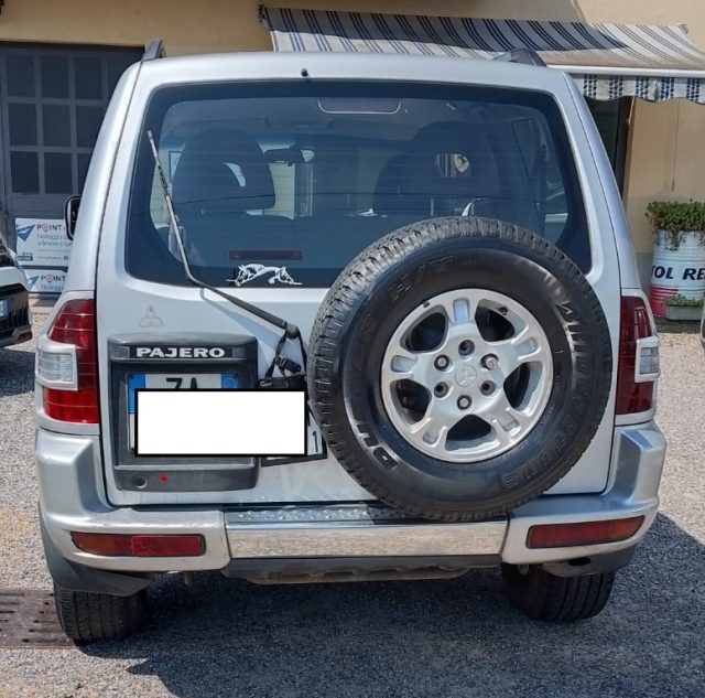 Mitsubishi Pajero 2.5 TDI 3p. GLX U.P. - foto 3 di 4