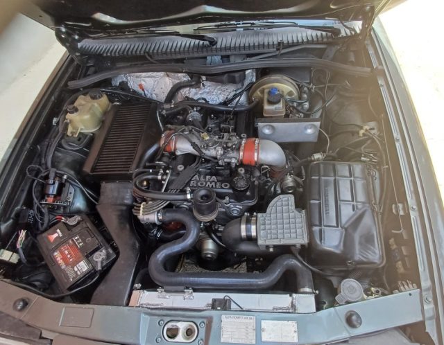 Alfa Romeo 75 1.8i turbo - foto 2 di 4