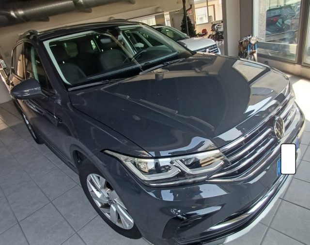 Volkswagen Tiguan 2.0 TDI 150 CV SCR DSG 4MOTION Elegance - foto 3 di 4