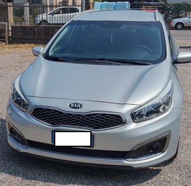 Kia cee'd 1.6 CRDi 110 CV SW Cool usato a GAGLIANICO