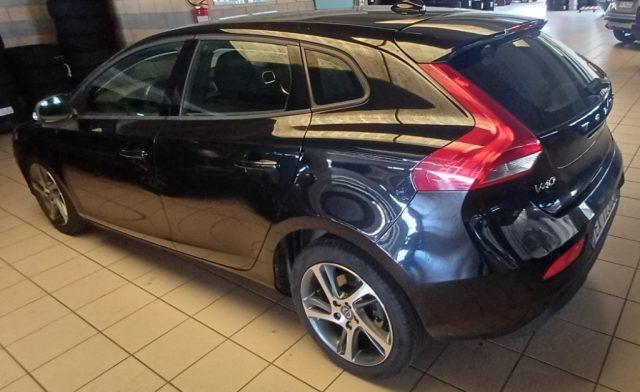 Volvo V40 D2 1.6 Business - foto 4 di 4