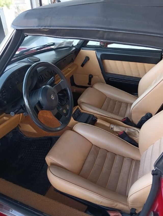 Alfa Romeo Spider 1.6 - foto 3 di 4