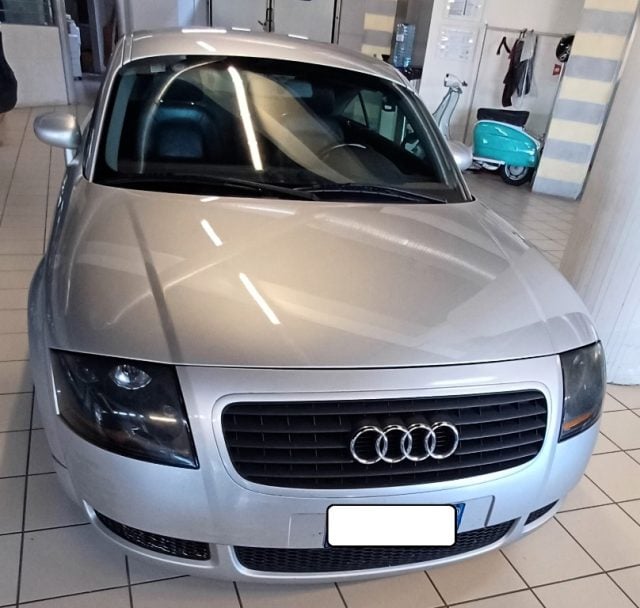 Audi TT Coupé 1.8 T GOMME ZERO KM usato a GAGLIANICO