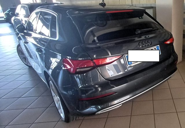Audi A3 SPB 30 TDI Business Advanced - foto 2 di 4