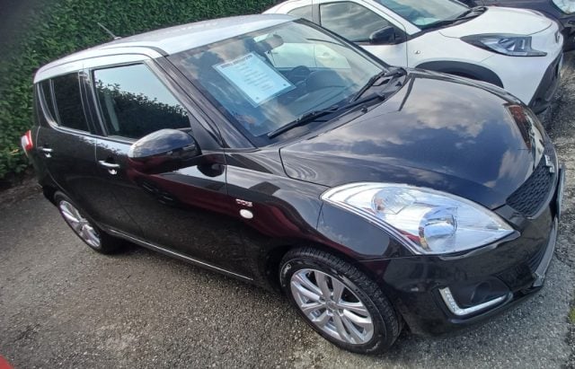 Suzuki Swift 1.3 DDiS 5 porte B-Cool Bi-Color - foto 2 di 4