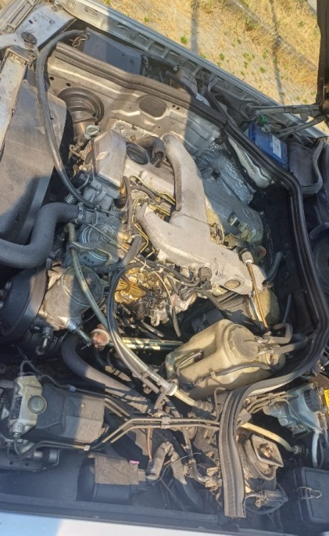 Mercedes-Benz E 250 TURBOIESEL - foto 2 di 4