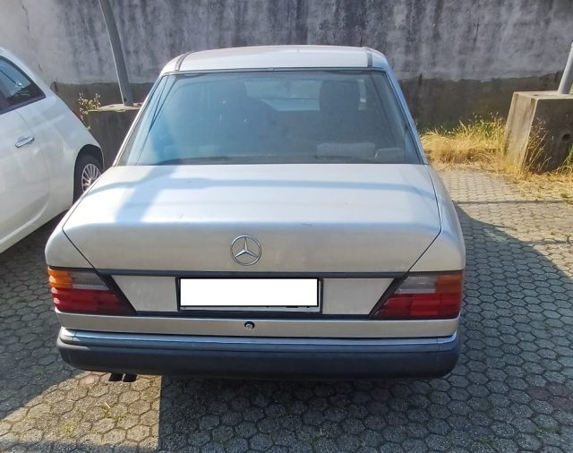 Mercedes-Benz E 250 TURBOIESEL - foto 4 di 4