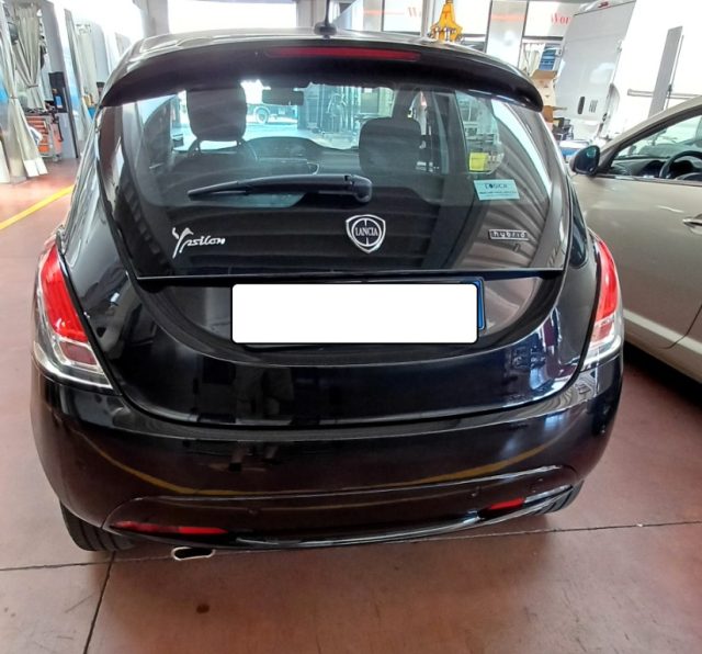 Lancia Ypsilon 1.2 69 CV 5 porte GPL Ecochic - foto 3 di 4