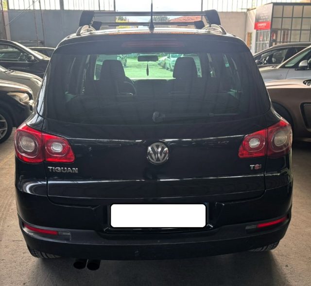 Volkswagen Tiguan 1.4 TSI 4X4 - foto 2 di 4