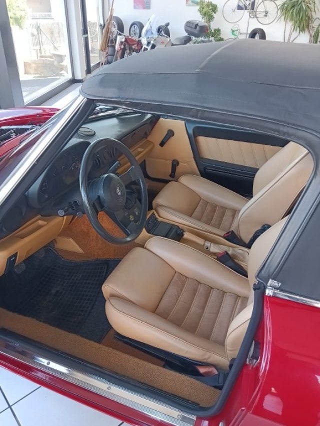 Alfa Romeo Spider 1.6 - foto 4 di 4