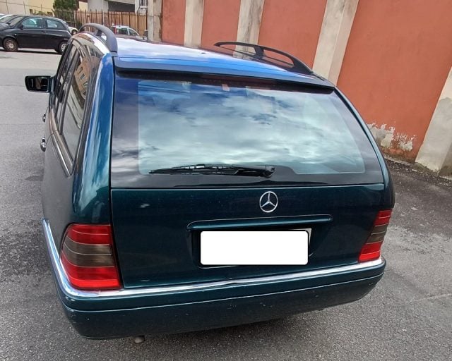 Mercedes-Benz C 180 cat Station Wagon Elegance - foto 3 di 4