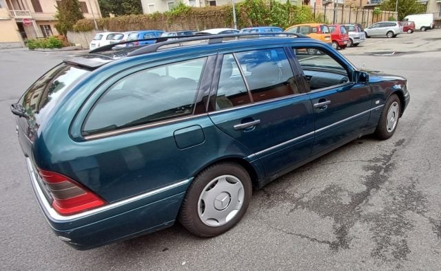 Mercedes-Benz C 180 cat Station Wagon Elegance - foto 4 di 4
