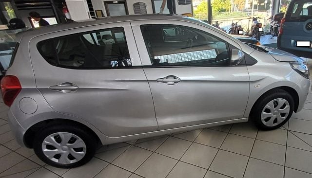Opel Karl 1.0 75 CV Innovation - foto 2 di 4