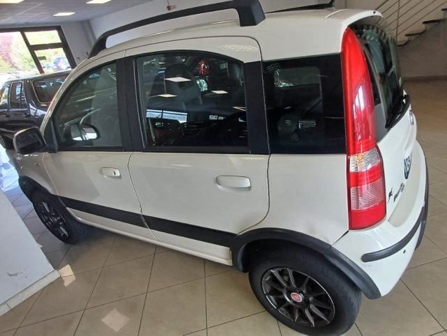 Fiat Panda 1.2 4x4 Climbing GPL NO CLIMA - foto 4 di 4
