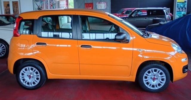 Fiat Panda 1.2 Lounge PERFETTA!!! - foto 2 di 4