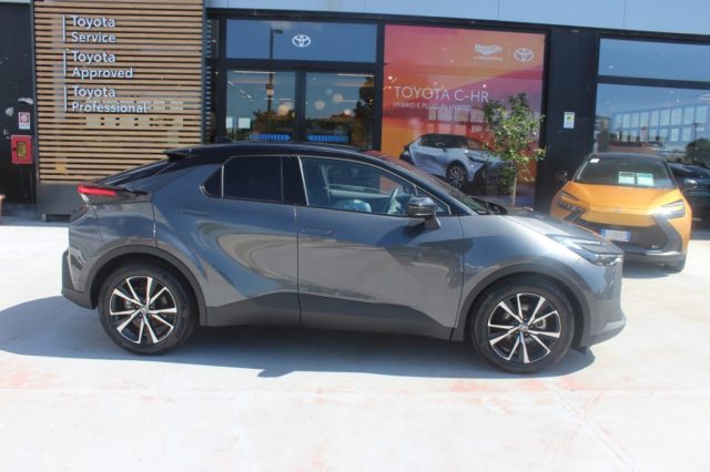 Toyota C-HR 1.8 HV Trend usato a ROMA