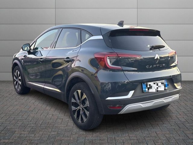 Renault Captur TCe 100 CV GPL Techno - foto 4 di 18