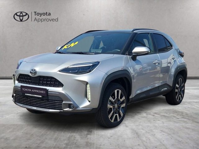 Toyota Yaris Cross 1.5H (130CV) Lounge E-CVT - foto 2 di 4