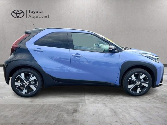 Toyota Aygo X 1.5 Hybrid 115 CV 5 porte Icon - foto 4 di 4