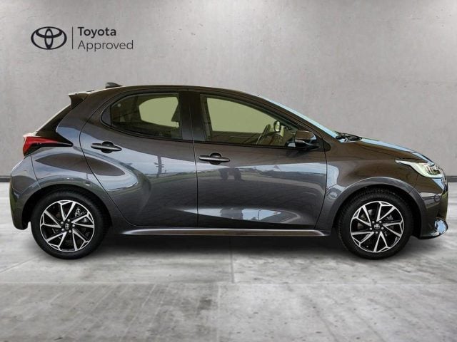 Toyota Yaris 1.5 Hybrid 5 porte Trend - foto 4 di 4