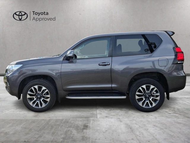 Toyota Land Cruiser 2.8 D4-D A/T 3 porte Lounge - foto 3 di 18