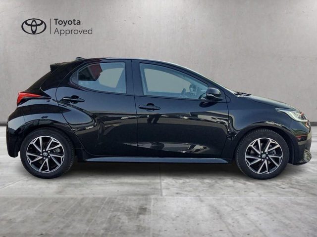 Toyota Yaris 1.5 Hybrid 5 porte Trend - foto 4 di 4