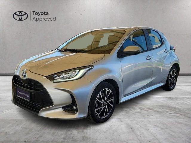 Toyota Yaris 1.5 Hybrid 5 porte Trend usato a ROMA