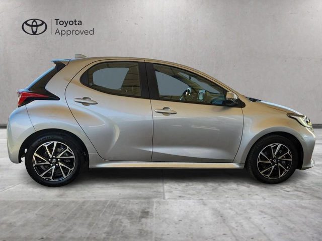 Toyota Yaris 1.5 Hybrid 5 porte Trend - foto 4 di 4