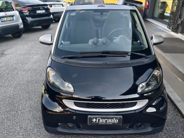 smart forTwo 1000 52 kW MHD cabrio passion - foto 1 di 4