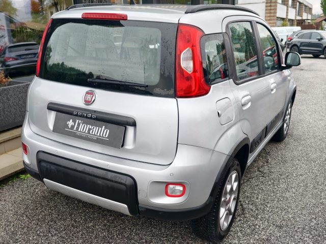 Fiat Panda 4x4 trekking 85cv - foto 4 di 4