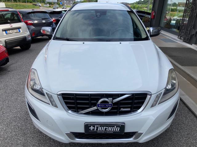 Volvo XC60 DRIVe R-design usato a TARCENTO