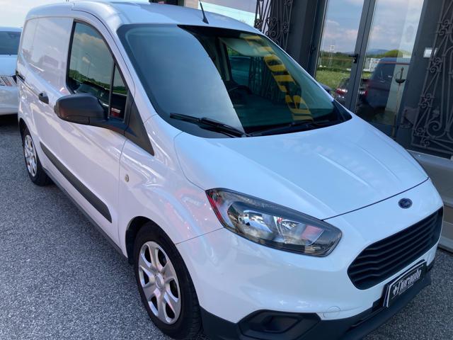 Ford Transit Courier 1.5 TDCi 75CV Van Trend - foto 2 di 4