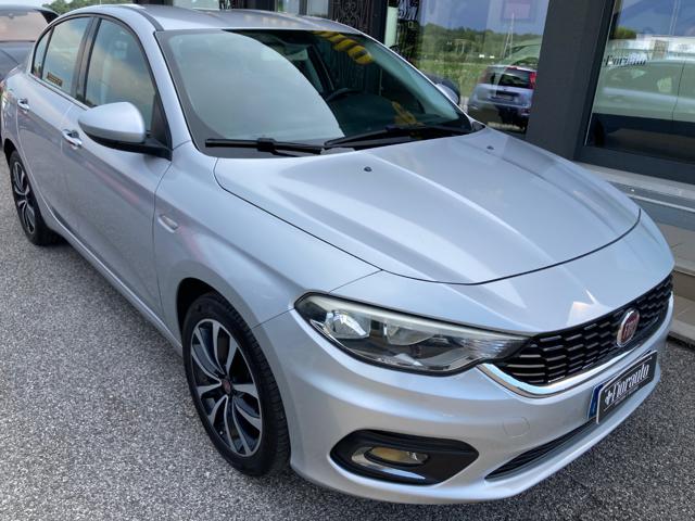 Fiat Tipo 1.6 Mjt 4 porte Opening Edition Plus - foto 2 di 4