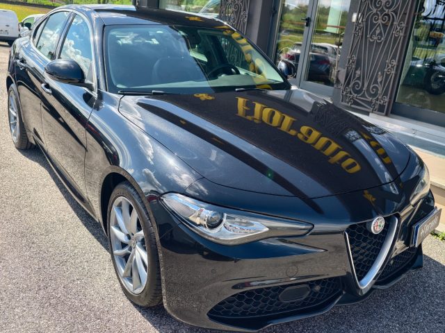 Alfa Romeo Giulia Veloce 210 CV AT8 AWD Q4 - foto 2 di 4