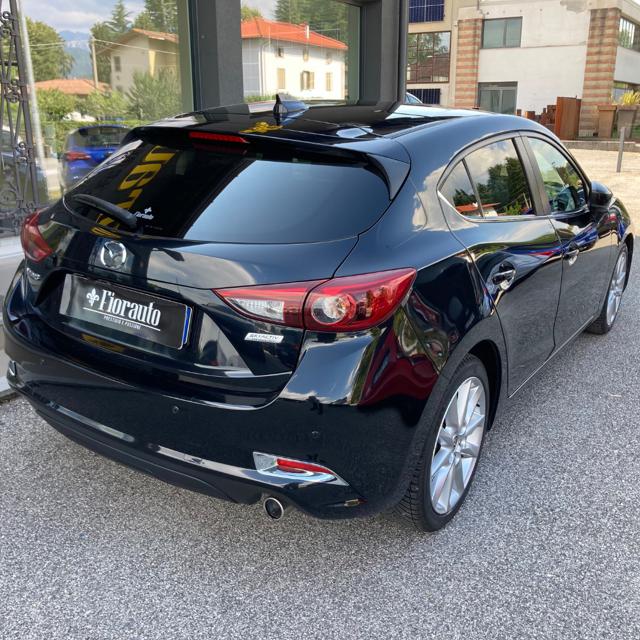 Mazda 3 1.5 Skyactiv-D Exceed AUTOMATICA - foto 3 di 4