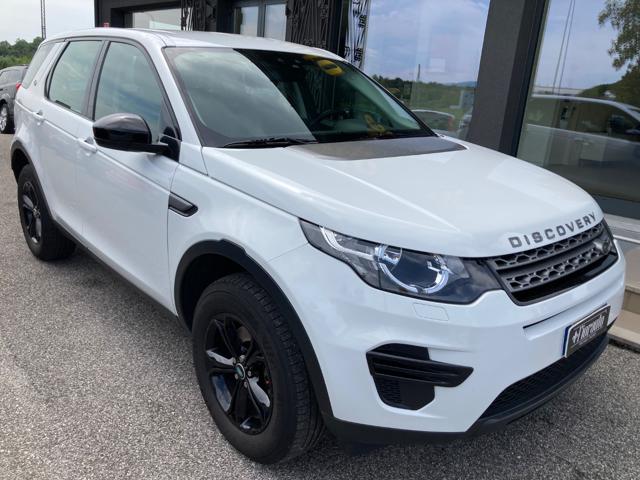 Land Rover Discovery Sport 2.0 TD4 150 CV Dark Edition - foto 2 di 4