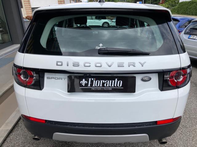 Land Rover Discovery Sport 2.0 TD4 150 CV Dark Edition - foto 4 di 4