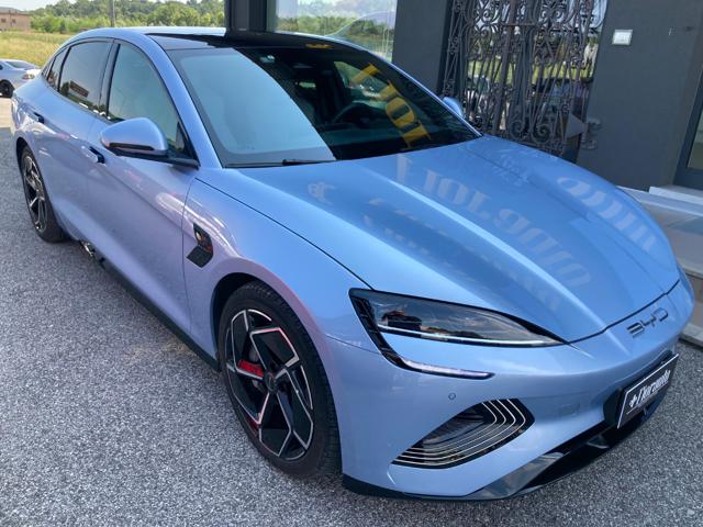 BYD Seal 82,5 kWh Excellence AWD 530 cv - foto 2 di 4