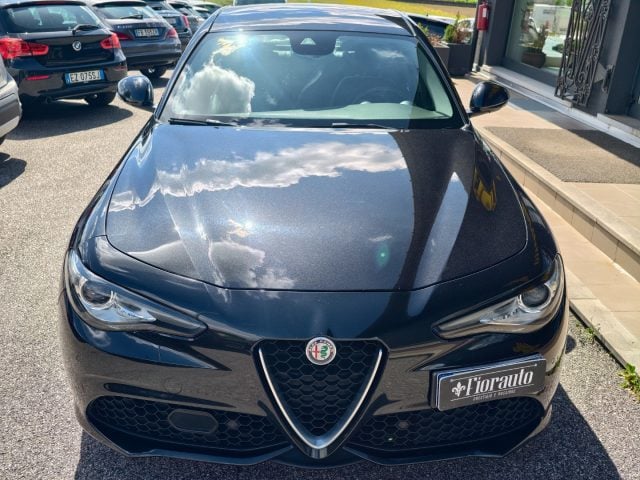 Alfa Romeo Giulia Veloce 210 CV AT8 AWD Q4 usato a TARCENTO