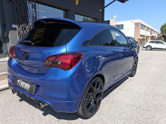 Opel Corsa 1.6 Turbo Coupé OPC + pack opc performance - foto 4 di 4