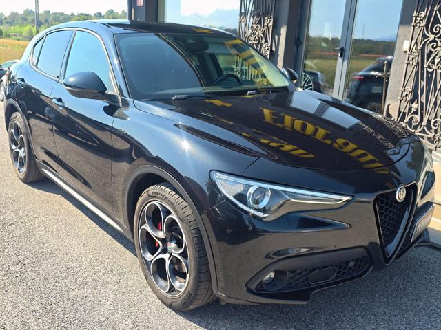 Alfa Romeo Stelvio 2.2 Turbodiesel 190 CV AT8 Q4 Ti - foto 2 di 4