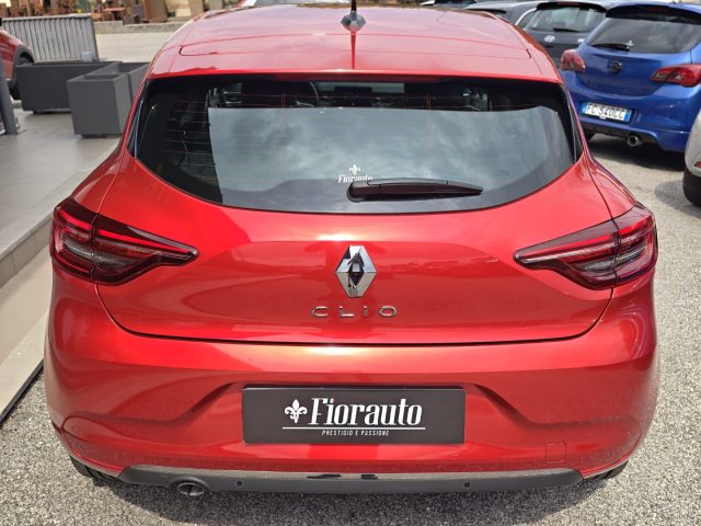Renault Clio TCe 90 CV 5 porte Intens - foto 4 di 4