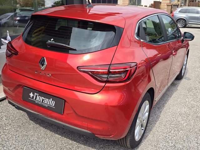 Renault Clio TCe 90 CV 5 porte Intens - foto 3 di 4
