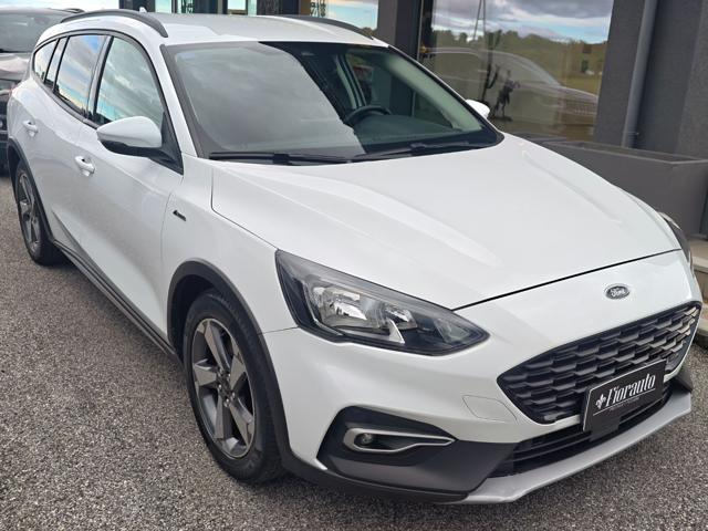 Ford Focus 1.0 EcoBoost 125 CV SW Active - foto 2 di 15