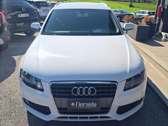 Audi A4 Avant 2.0 TDI 120 CV, del 2011, 299.000 km, in vendita a Tarcento (UD)