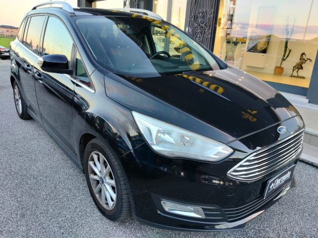 Ford C-Max 7 POSTI 1.5 TDCi 120CV Titanium - foto 3 di 4