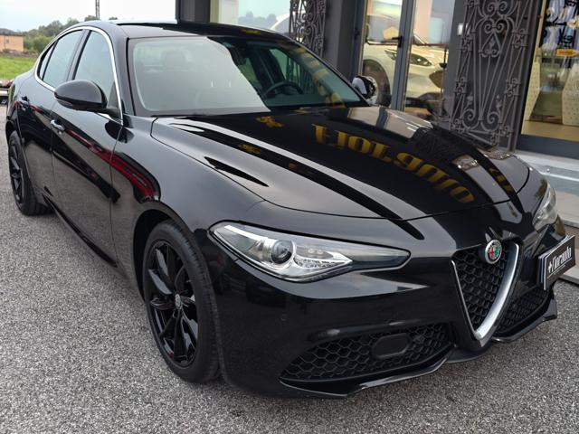 Alfa Romeo Giulia Veloce 210 CV AT8 AWD Q4 - foto 2 di 4