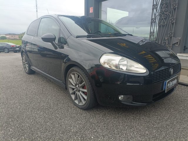 Fiat Grande Punto 1.4T120cv 3p Sport NEOPATENTATI - foto 2 di 4