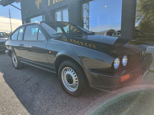 Alfa Romeo GTV 2.0 L presente su RUOTECLASSICHE agosto2024 - foto 2 di 4